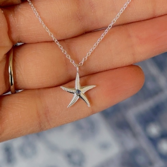 Sterling Silver Starfish Necklace - Picture 4 of 9